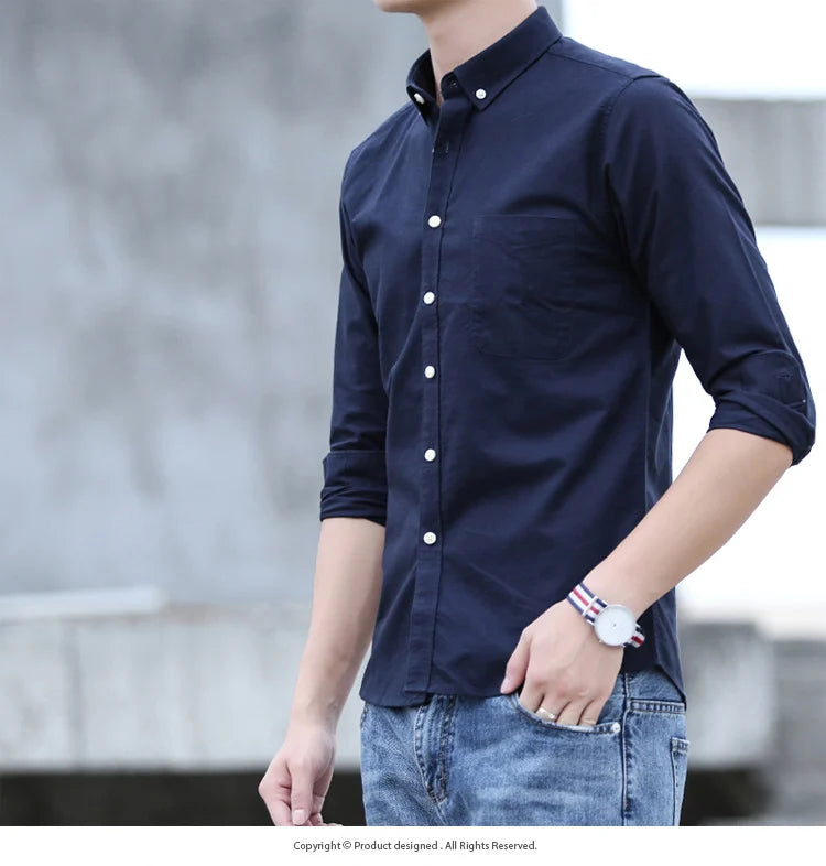 Clássico ajuste algodão completo camisas casuais para homem cor sólida manga longa camisa simples bolso único topo macio fino ajuste roupas formais