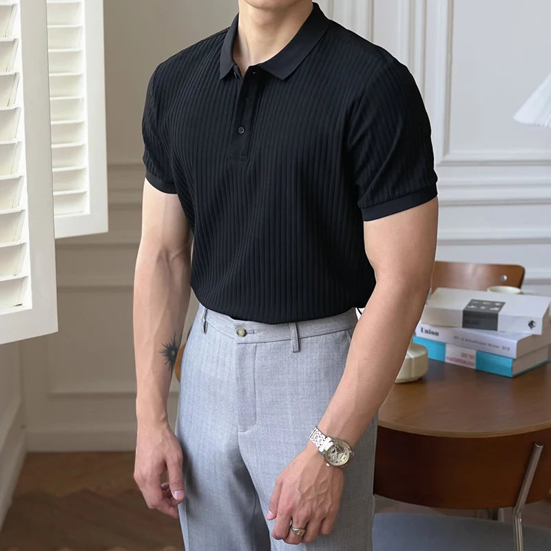 Camisa polo masculina de malha listrada vertical verão novo fino cor sólida respirável gola virada para baixo negócios manga curta polo topos