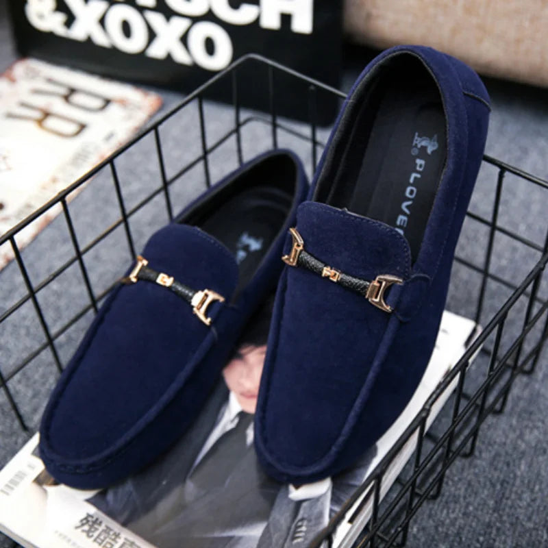 Sapatos casuais masculinos macios e confortáveis mocassins de condução deslizamento em mocassins para homens leves sapatos de caminhada planos sapatos masculinos