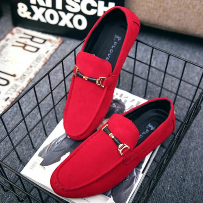 Sapatos casuais masculinos macios e confortáveis mocassins de condução deslizamento em mocassins para homens leves sapatos de caminhada planos sapatos masculinos