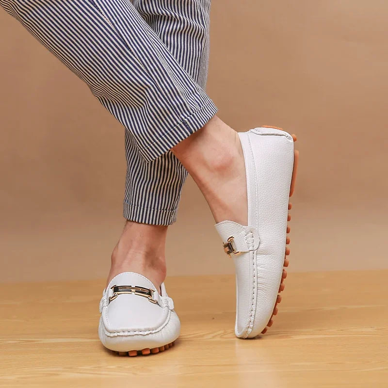 Yrzl sapatos masculinos feitos à mão mocassins de couro pu casuais para dirigir sapatos slip-on de luxo confortáveis mocassins brancos para homens