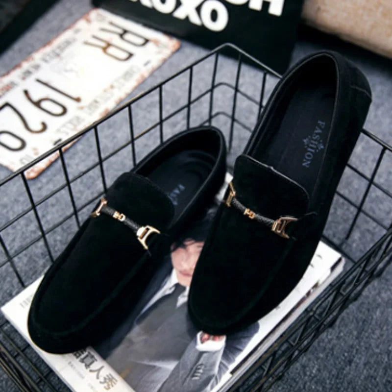 Sapatos casuais masculinos macios e confortáveis mocassins de condução deslizamento em mocassins para homens leves sapatos de caminhada planos sapatos masculinos