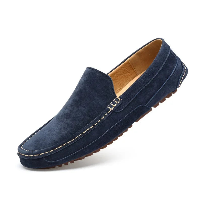 Mocassins masculinos de couro de camurça de luxo 2024 sapatos casuais para homens sapatos de barco feitos à mão sapatos de condução slipon mocassins masculinos zapatos