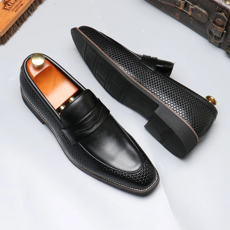 Sapatos de negócios casuais masculinos clássico estilo britânico mocassins mocassins moda festa casamento apartamentos para homem