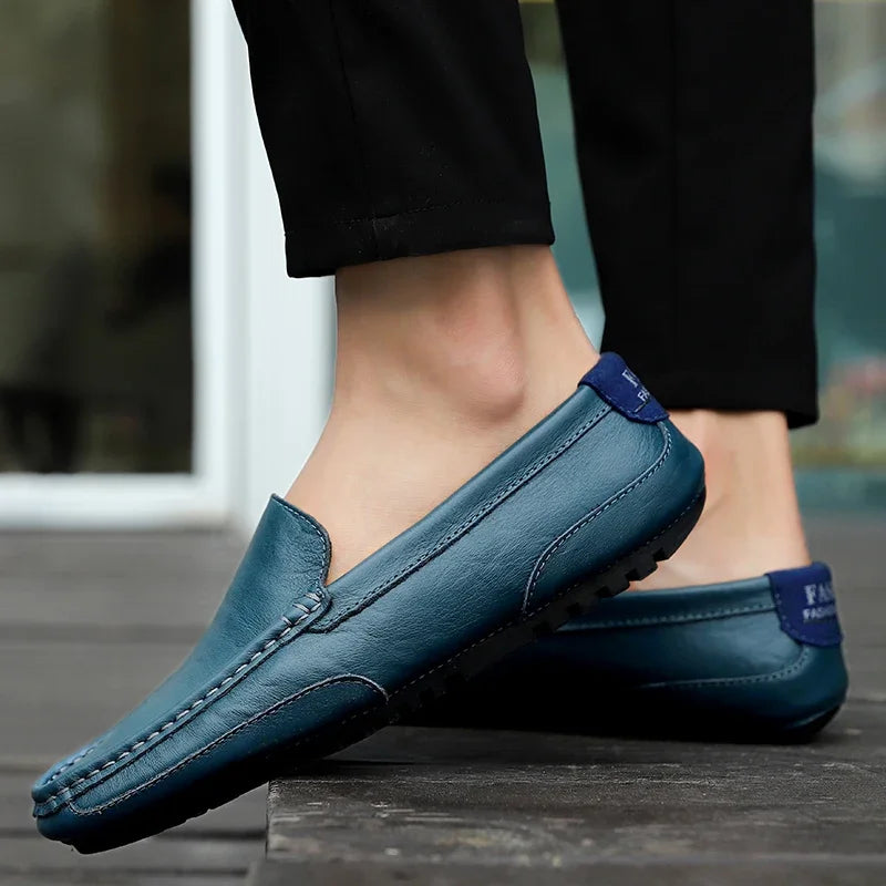 Mocasines respiráveis de couro genuíno mocassins casuais sapatos de couro para homens deslizamento em formal italiano condução plana chaussure homme