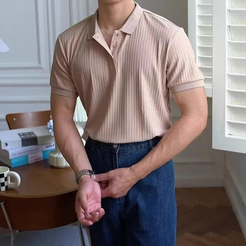 Camisa polo masculina de malha listrada vertical verão novo fino cor sólida respirável gola virada para baixo negócios manga curta polo topos