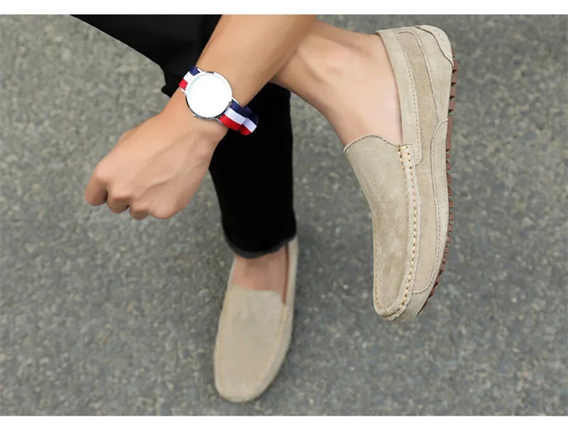 Mocassins masculinos de couro de camurça de luxo 2024 sapatos casuais para homens sapatos de barco feitos à mão sapatos de condução slipon mocassins masculinos zapatos