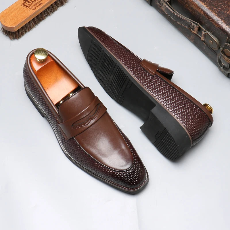 Sapatos de negócios casuais masculinos clássico estilo britânico mocassins mocassins moda festa casamento apartamentos para homem