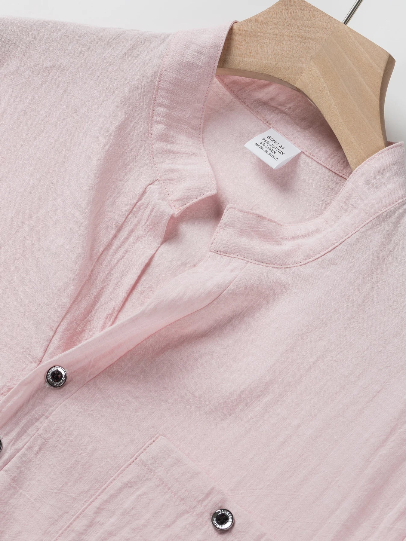 Camisa masculina de manga curta de linho de algodão com gola alta e carcela de meio botão – roupa casual de lazer ao ar livre para primavera e verão