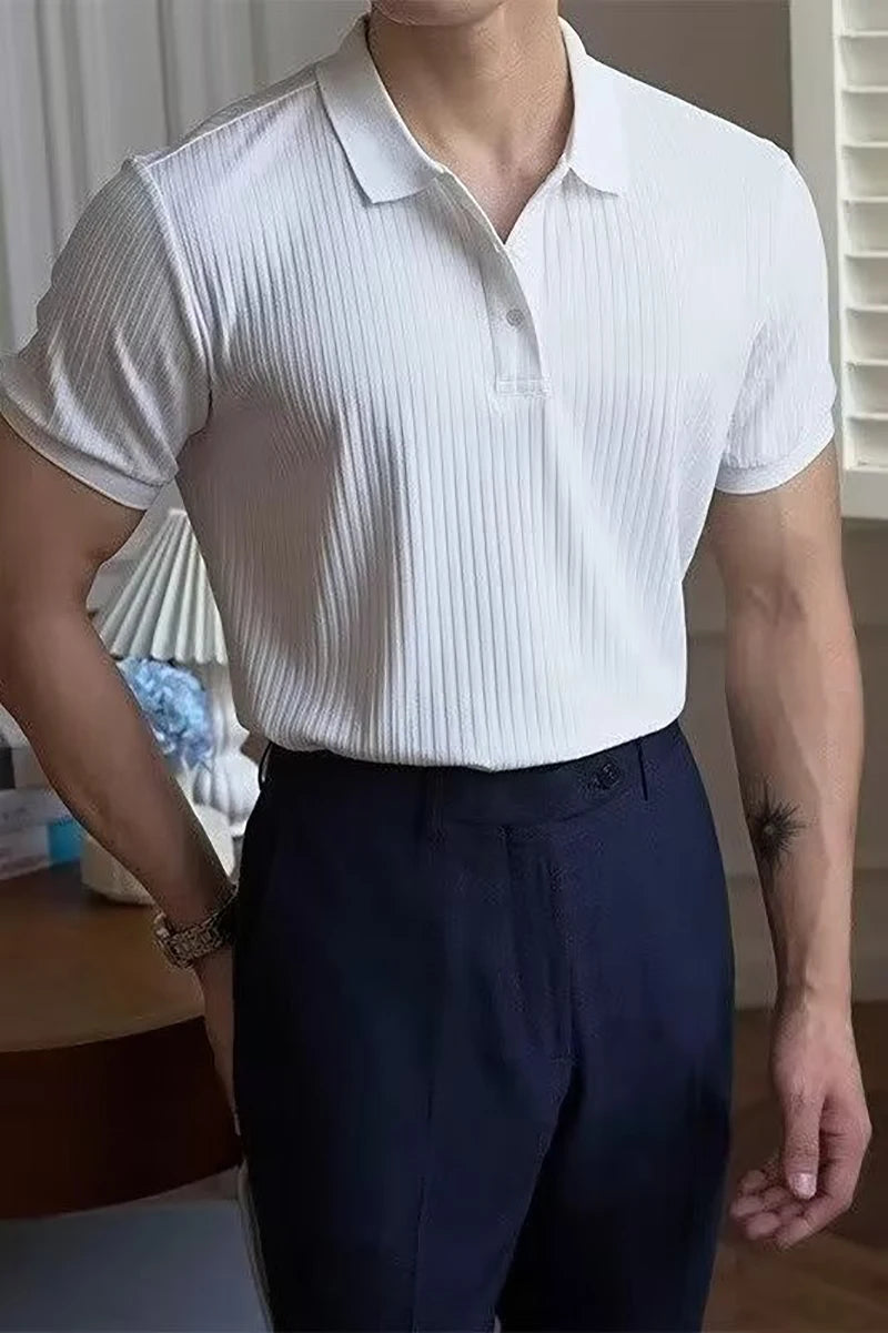Camisa polo masculina de malha listrada vertical verão novo fino cor sólida respirável gola virada para baixo negócios manga curta polo topos